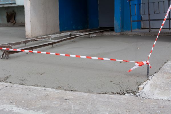 Cost of Industrial Concrete Repair in Lenoir City