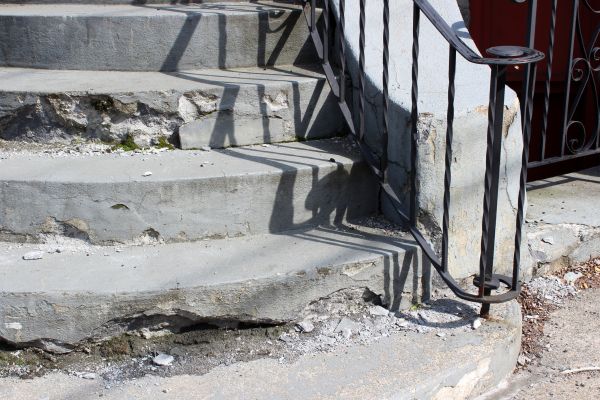Cost of Cement Stairs Repair in Lenoir City